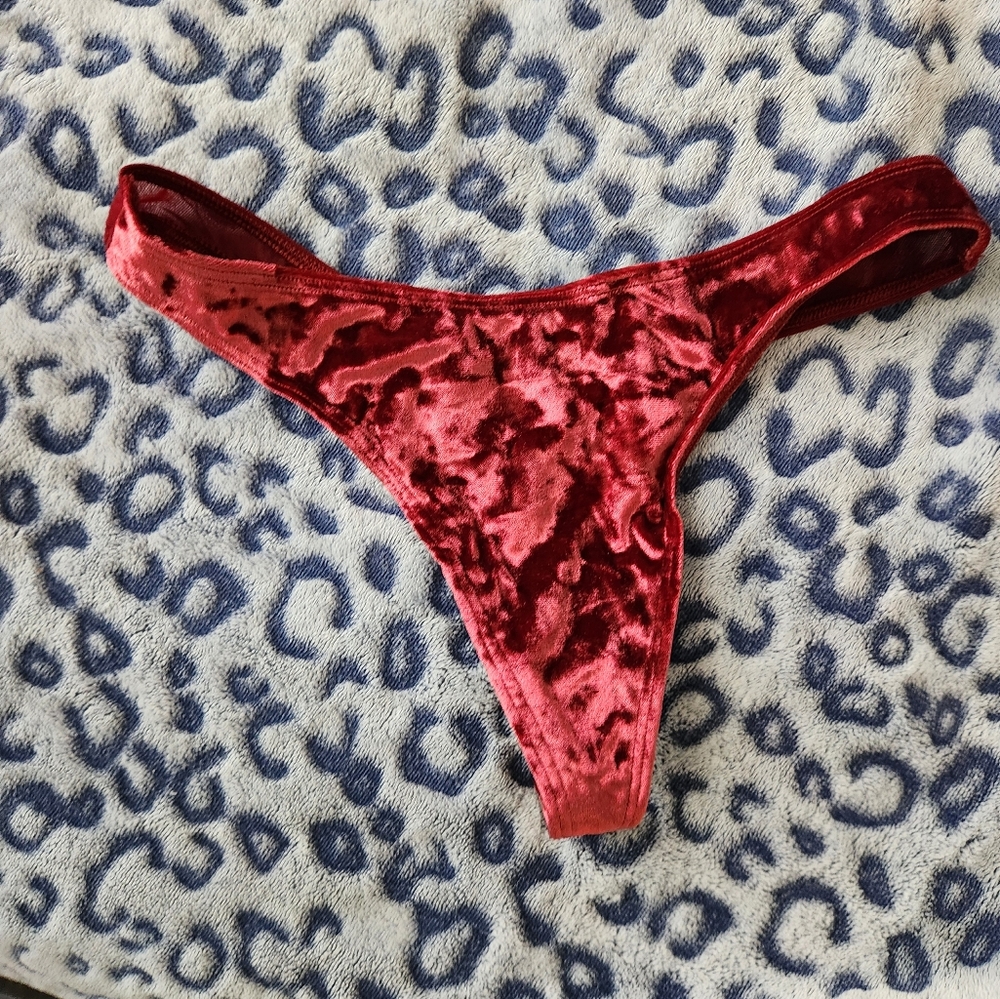 Victoria's Secret Thong PINK Velvet
